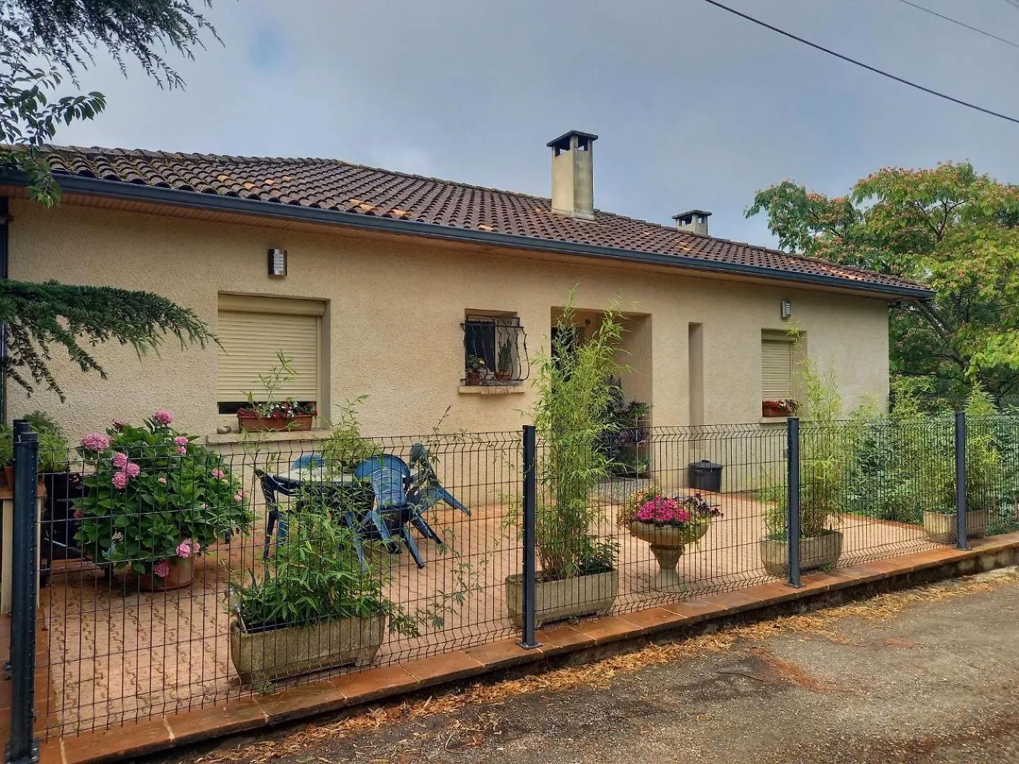 Agreable Maison Toute Equipee Durfort-Lacapelette